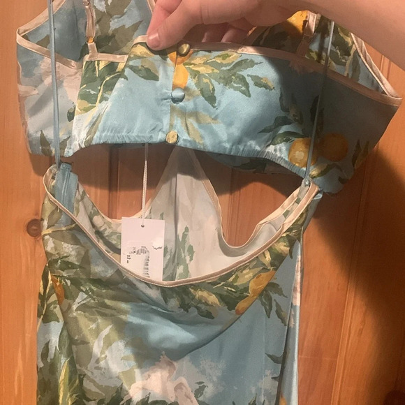 New REFORMATION poppies silk maxi cut out dress - Picture 11 of 12